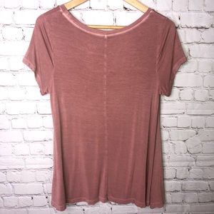 Mossimo Supply Co. Tops - Mossimo Flowy T-shirt Mossimo Supply Co. Tops - Mossimo Flowy T-shirt